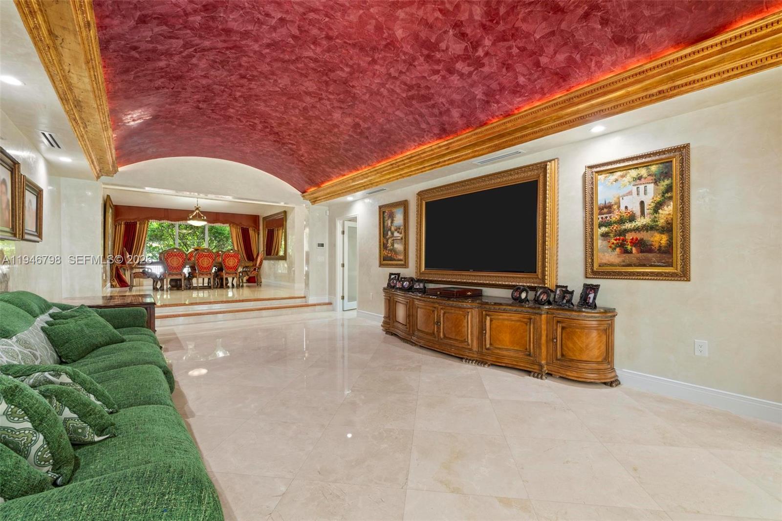 185 SW 130th Ave Miami, FL 33184