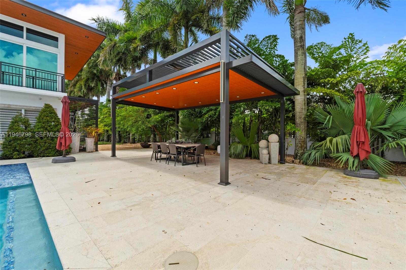 185 SW 130th Ave Miami, FL 33184