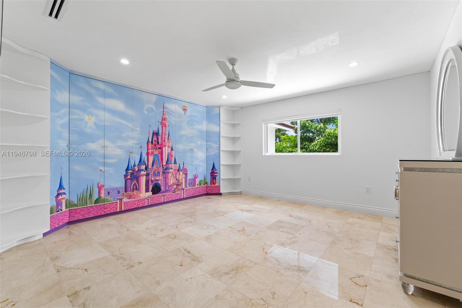 185 SW 130th Ave Miami, FL 33184