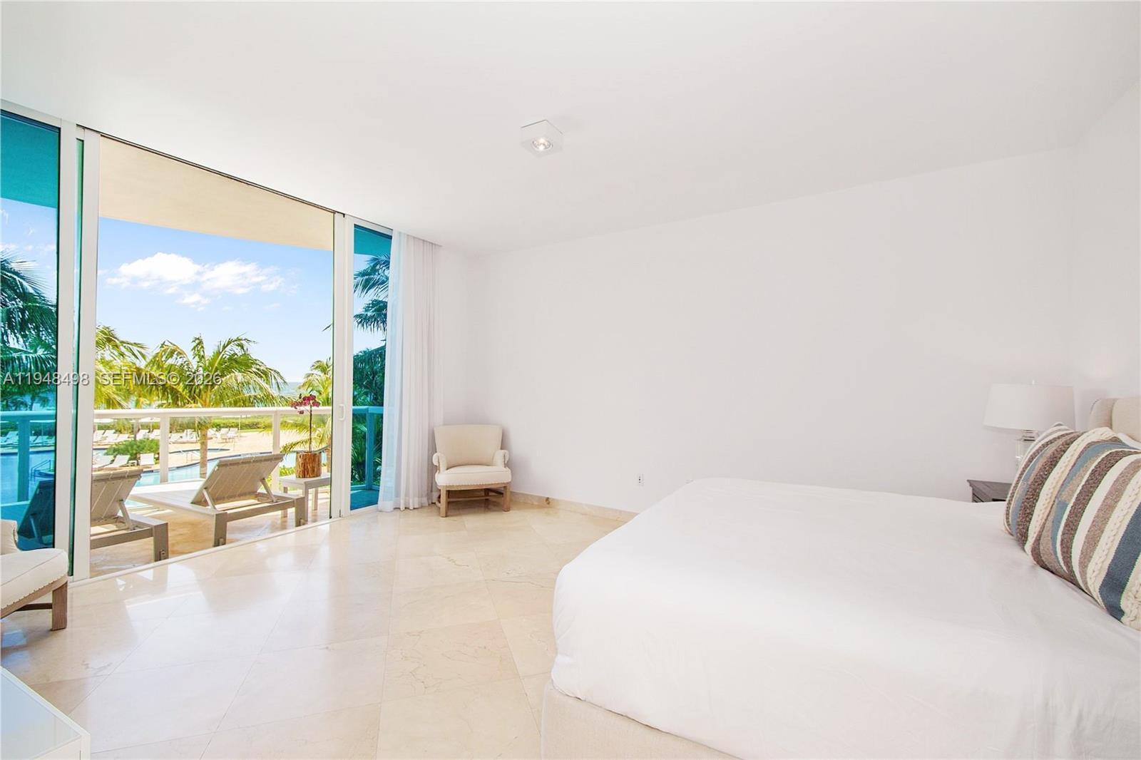 image Continuum South Beach North Tower9