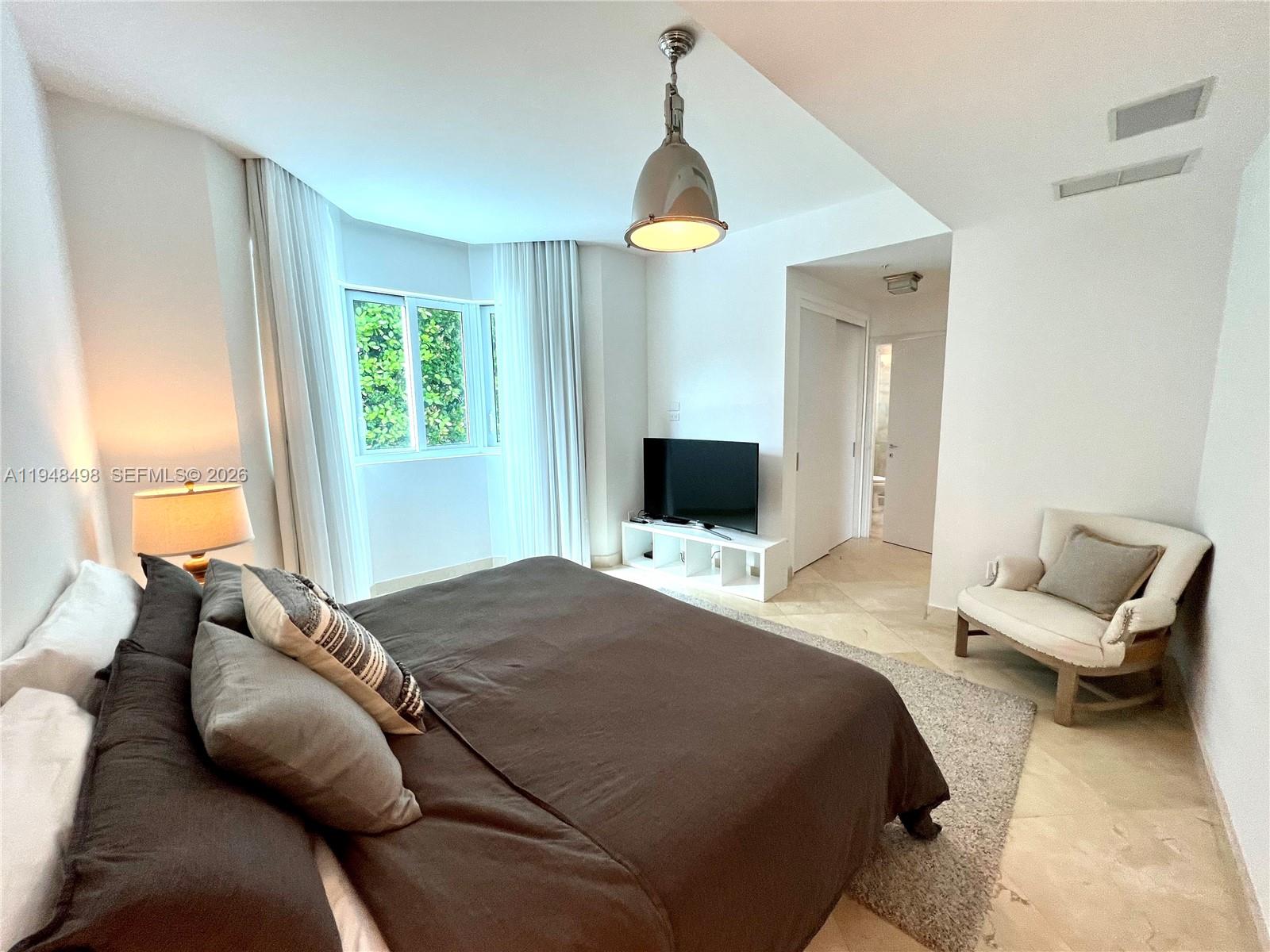 image Continuum South Beach North Tower13