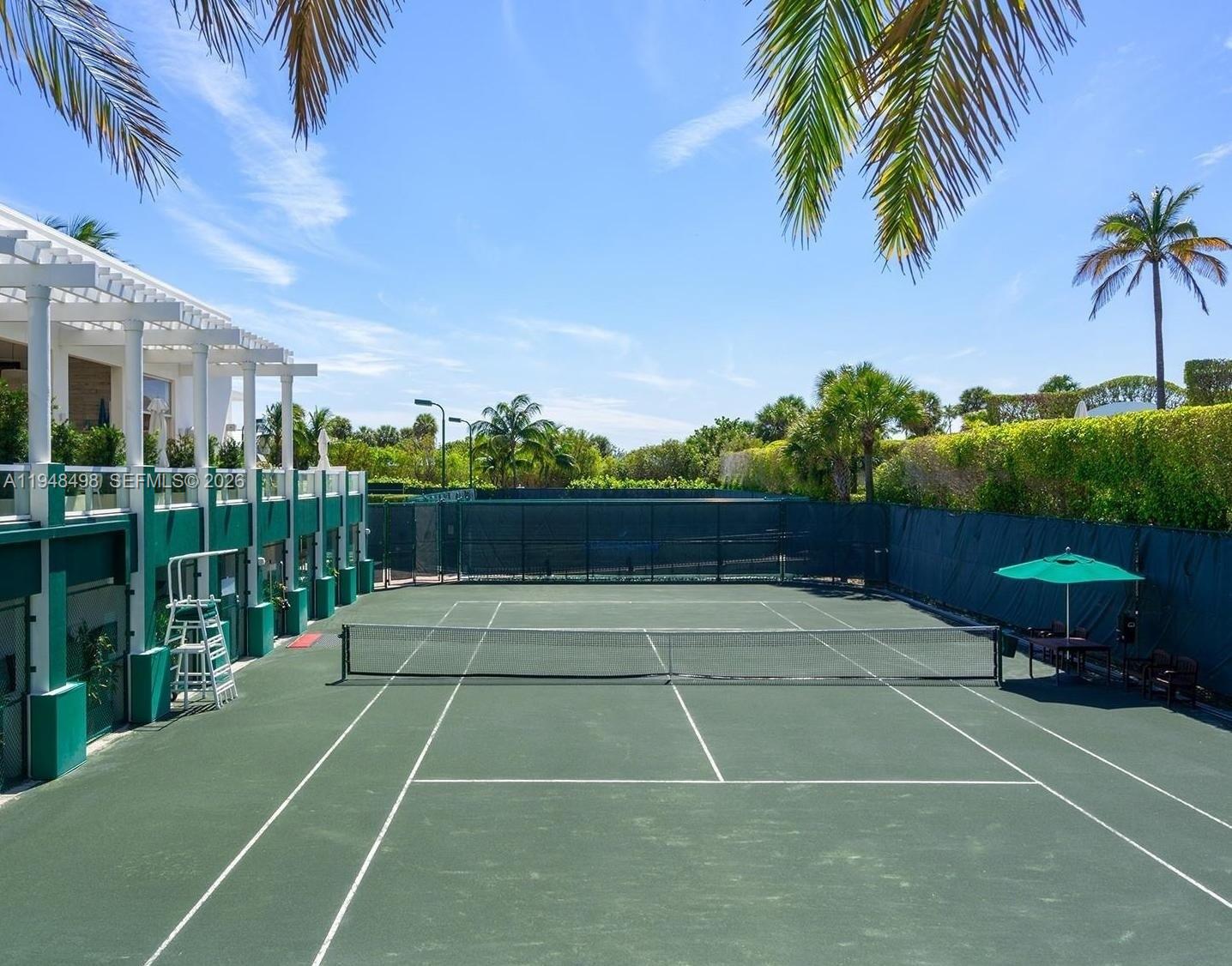 image Continuum South Beach North Tower23