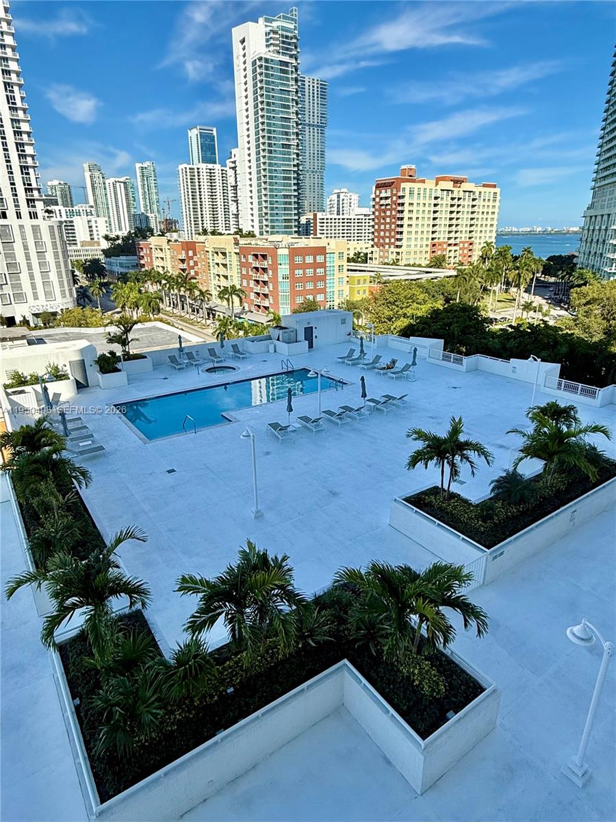 image 1800 Biscayne Plaza24