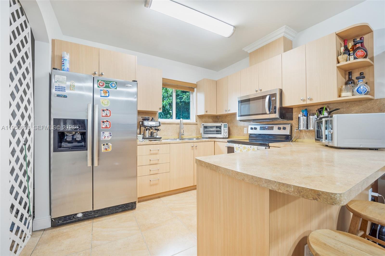 2930 SW 11th St Miami, FL 33135