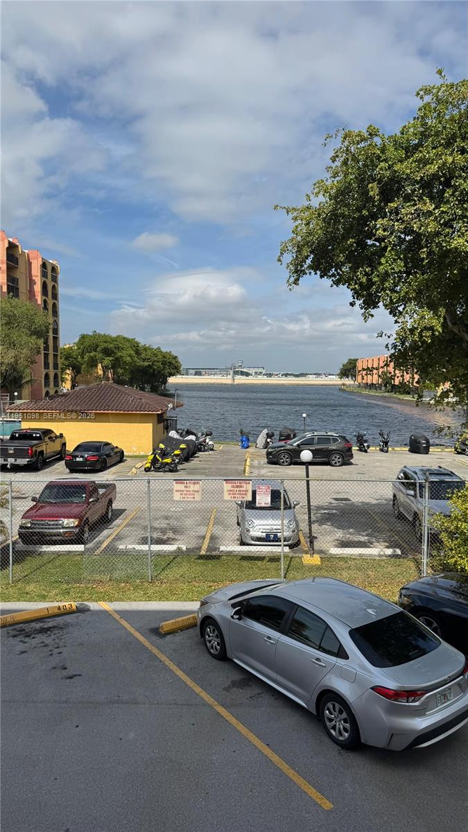 4713 NW 7th St #205-1 Miami, FL 33126