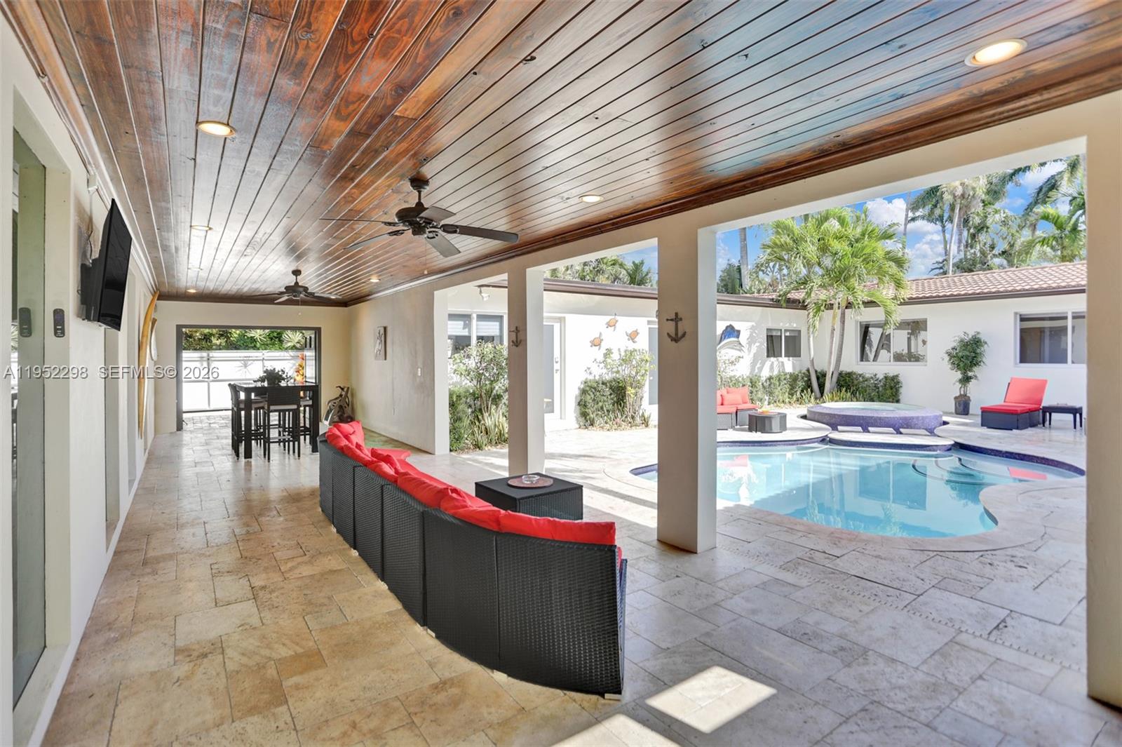 Undisclosed Address Hollywood, FL 33019