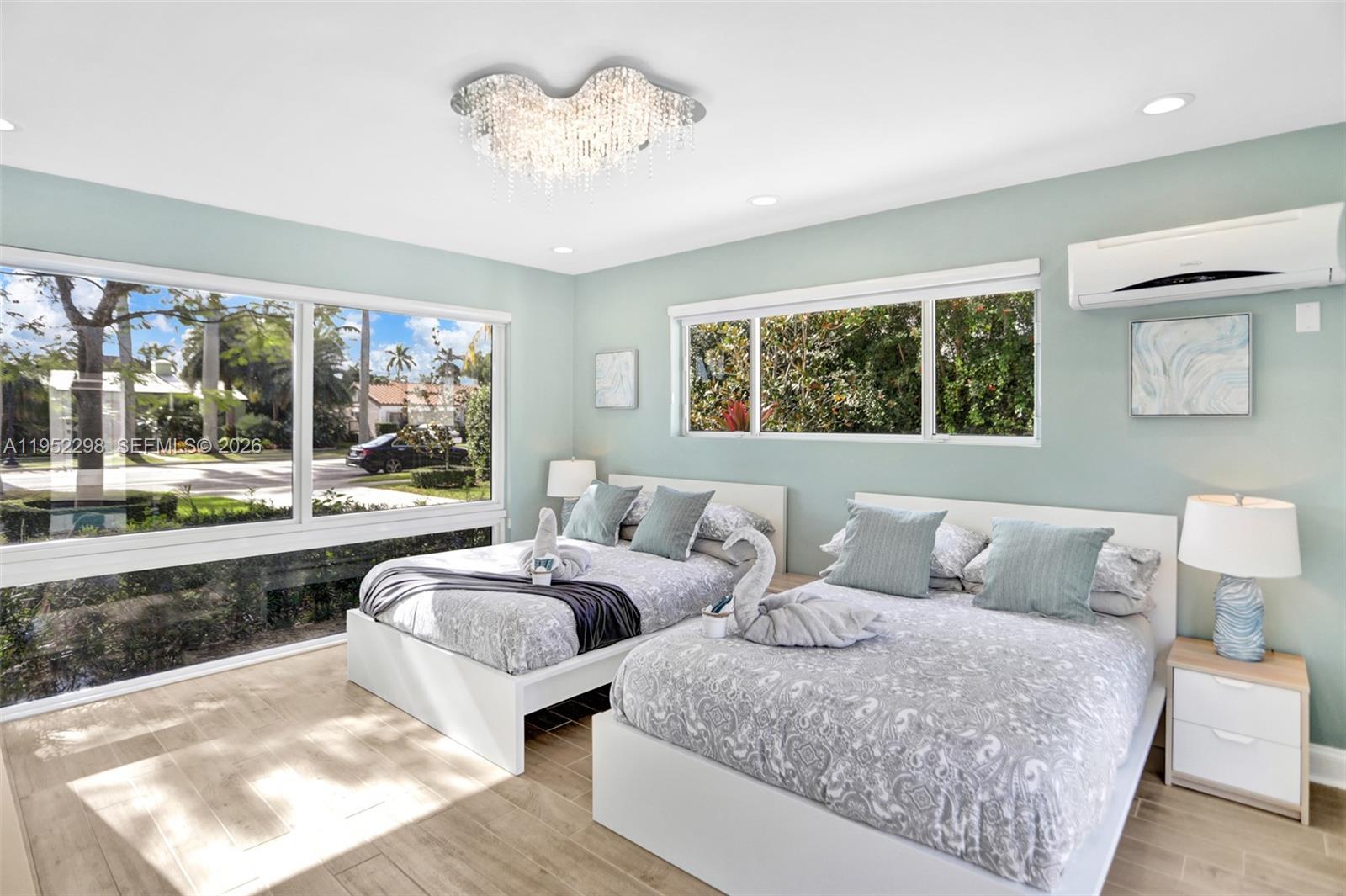 Undisclosed Address Hollywood, FL 33019