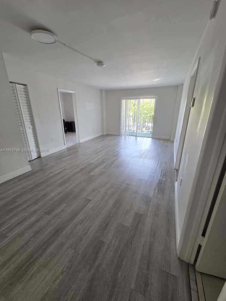 4717 NW 7th St #304-10