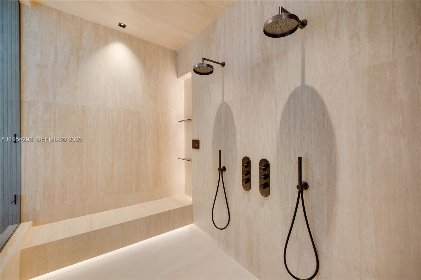 3210 Coacoochee St Miami, FL 33133