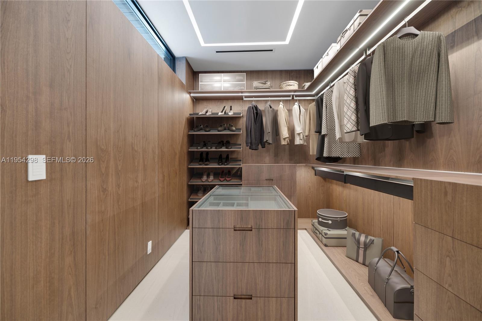 3210 Coacoochee St Miami, FL 33133