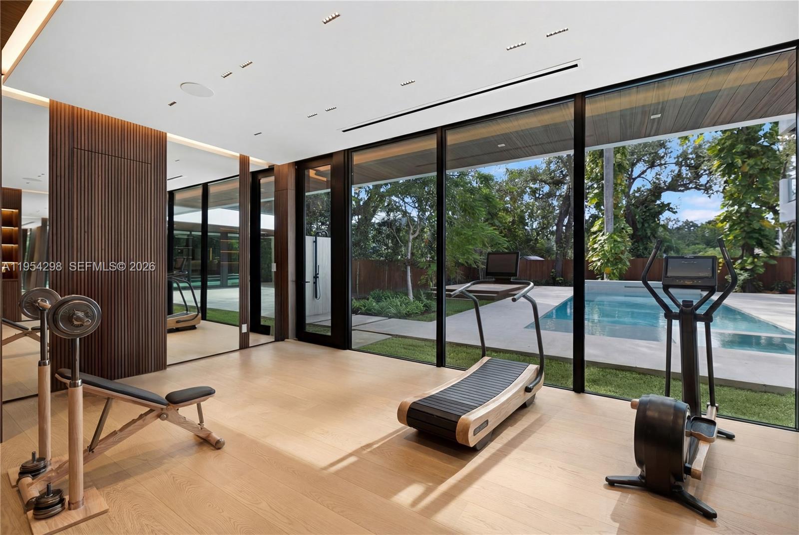 3210 Coacoochee St Miami, FL 33133