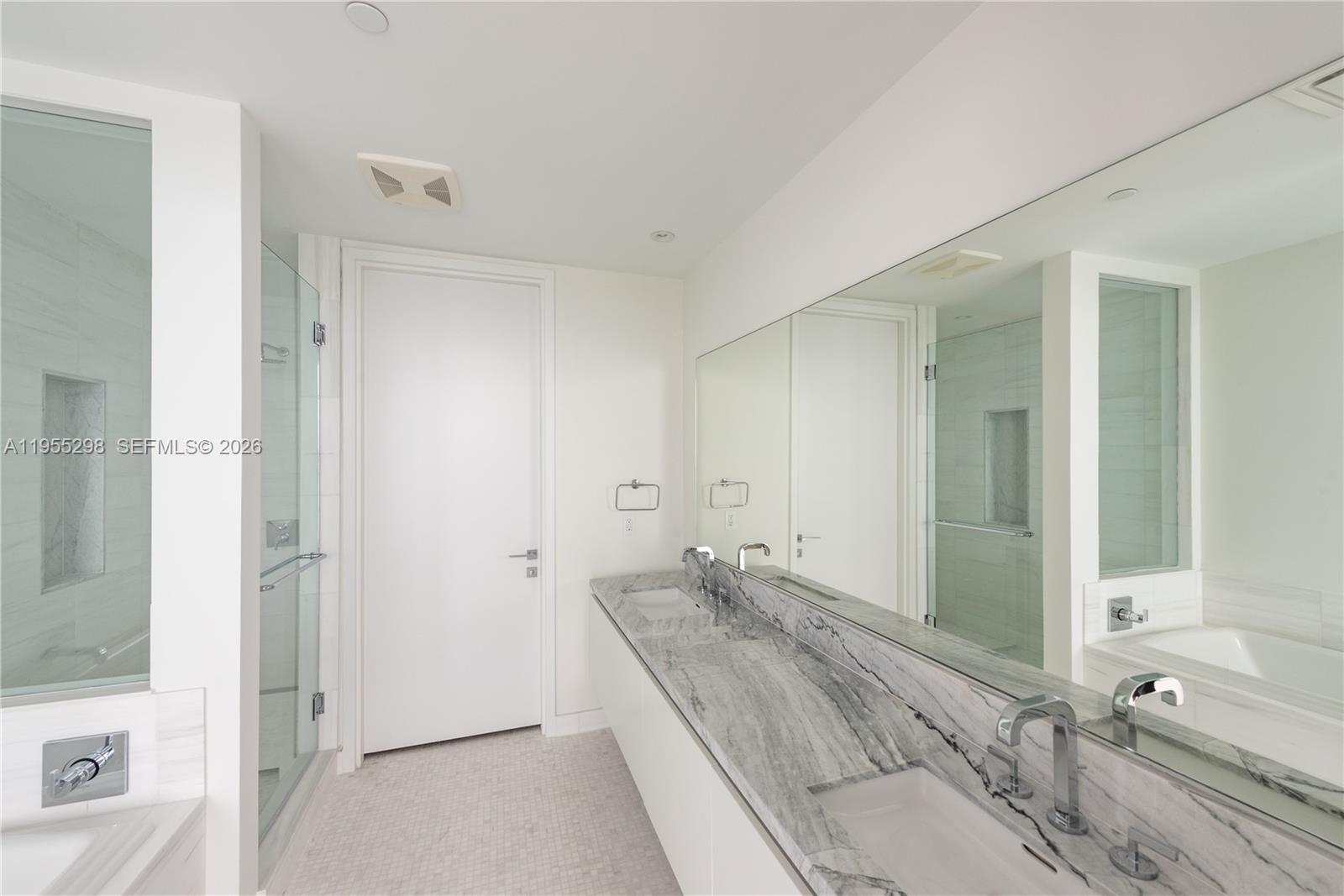 700 NE 26th Ter #903 Miami, FL 33137