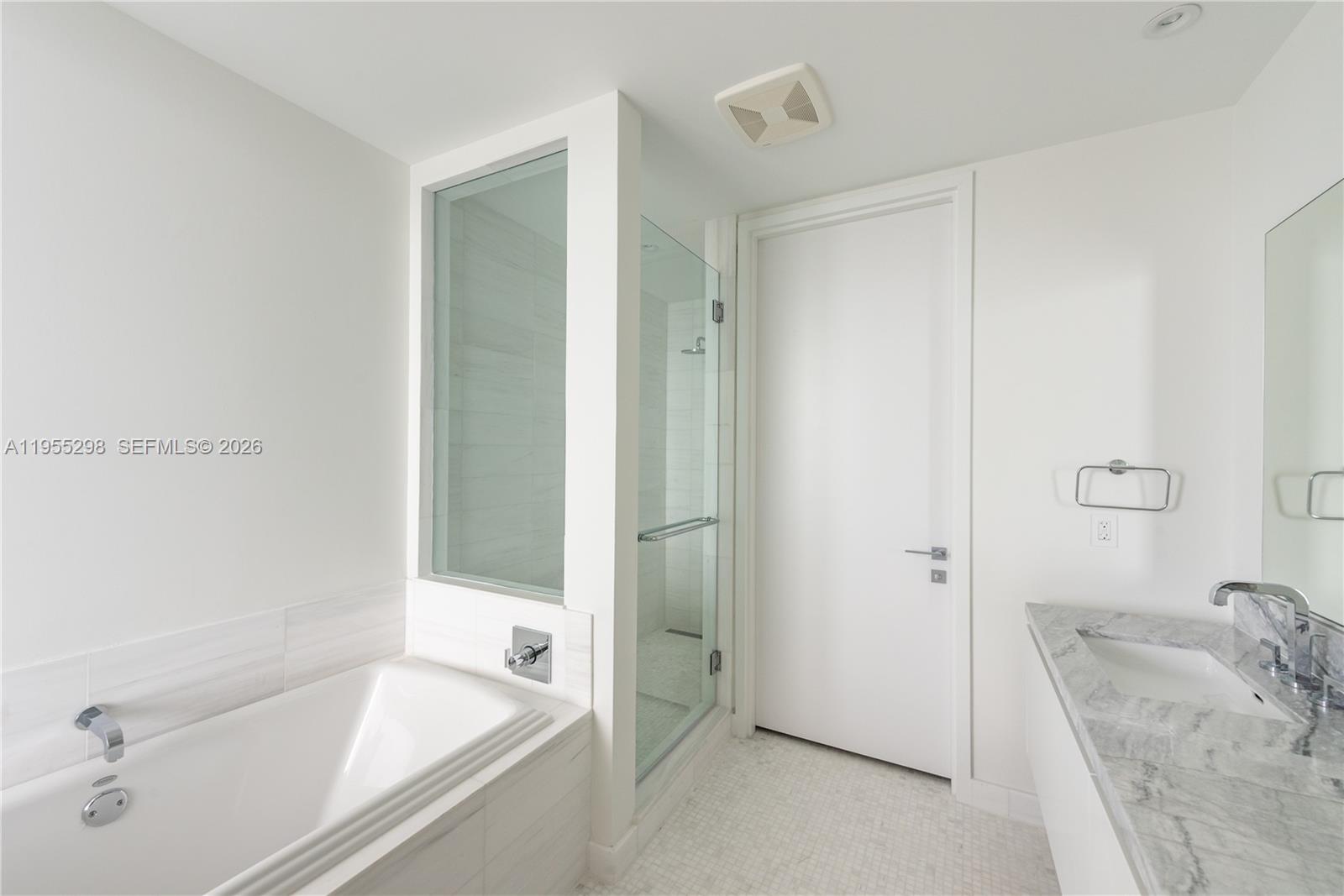 700 NE 26th Ter #903 Miami, FL 33137