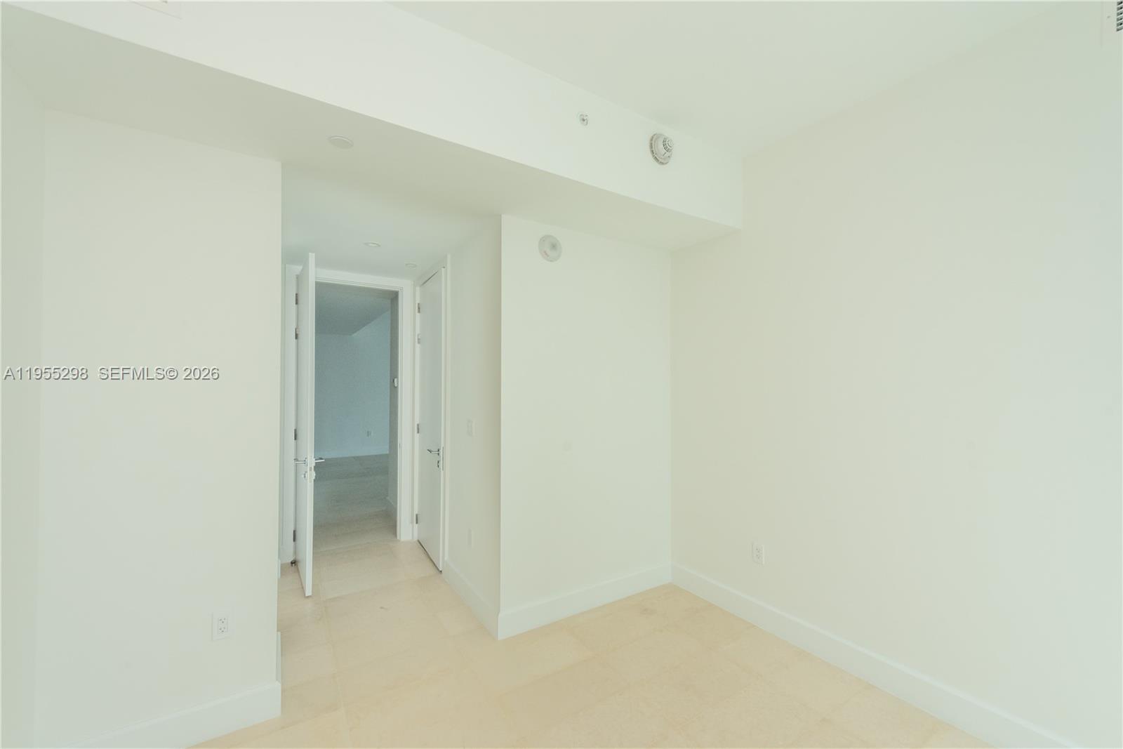 700 NE 26th Ter #903 Miami, FL 33137