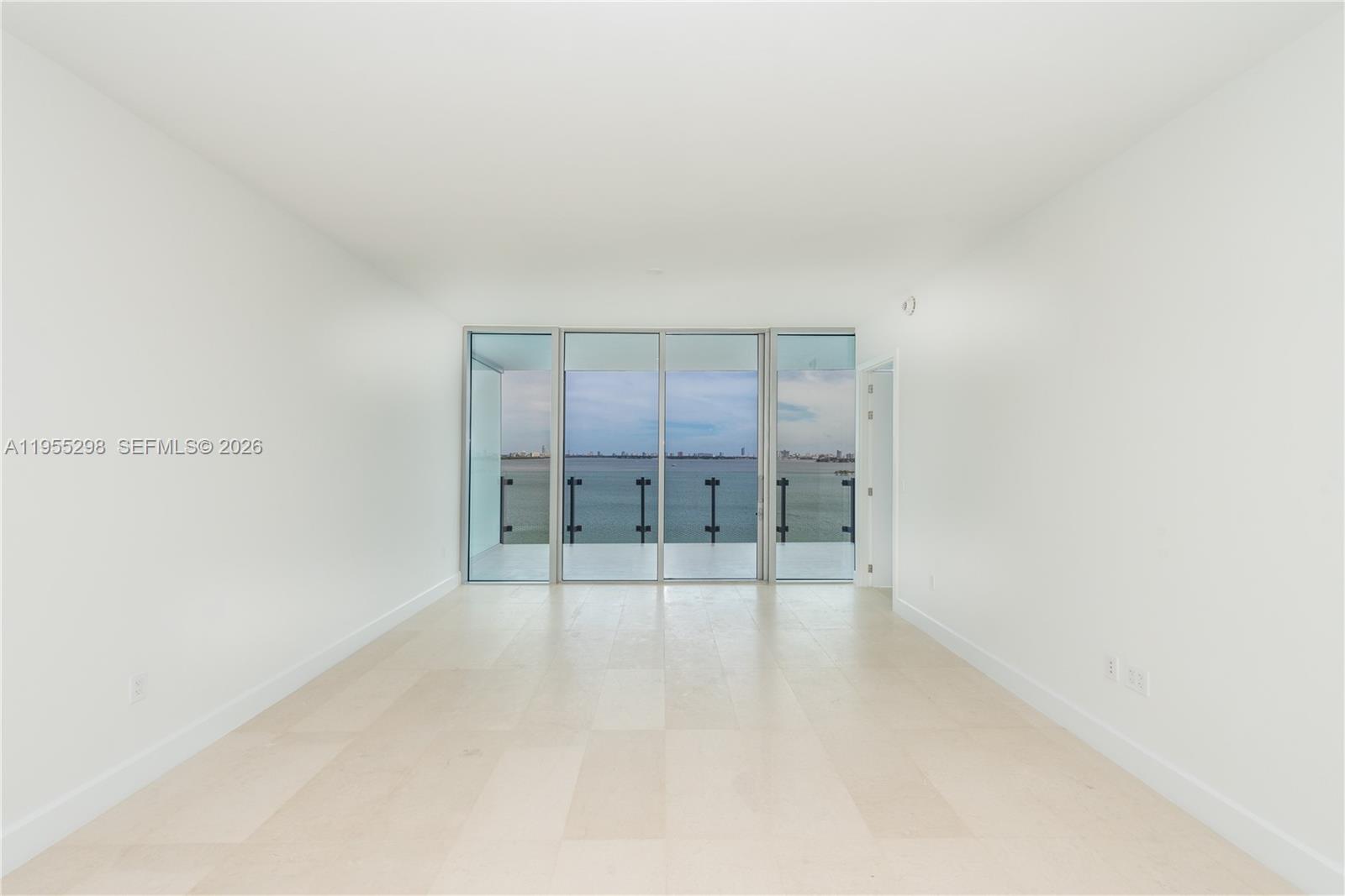 700 NE 26th Ter #903 Miami, FL 33137