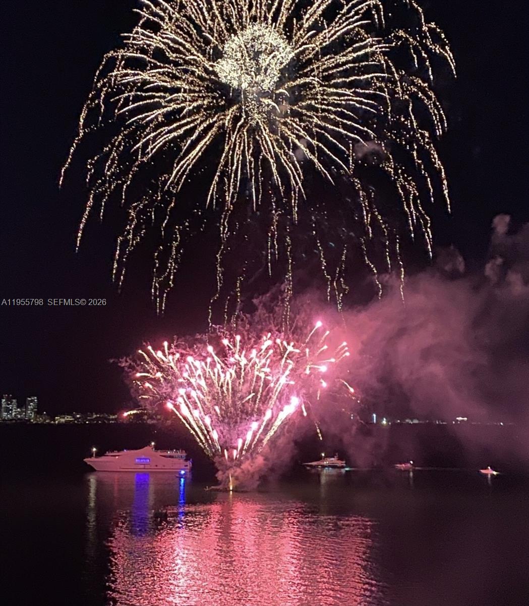 image Brickell Harbour28