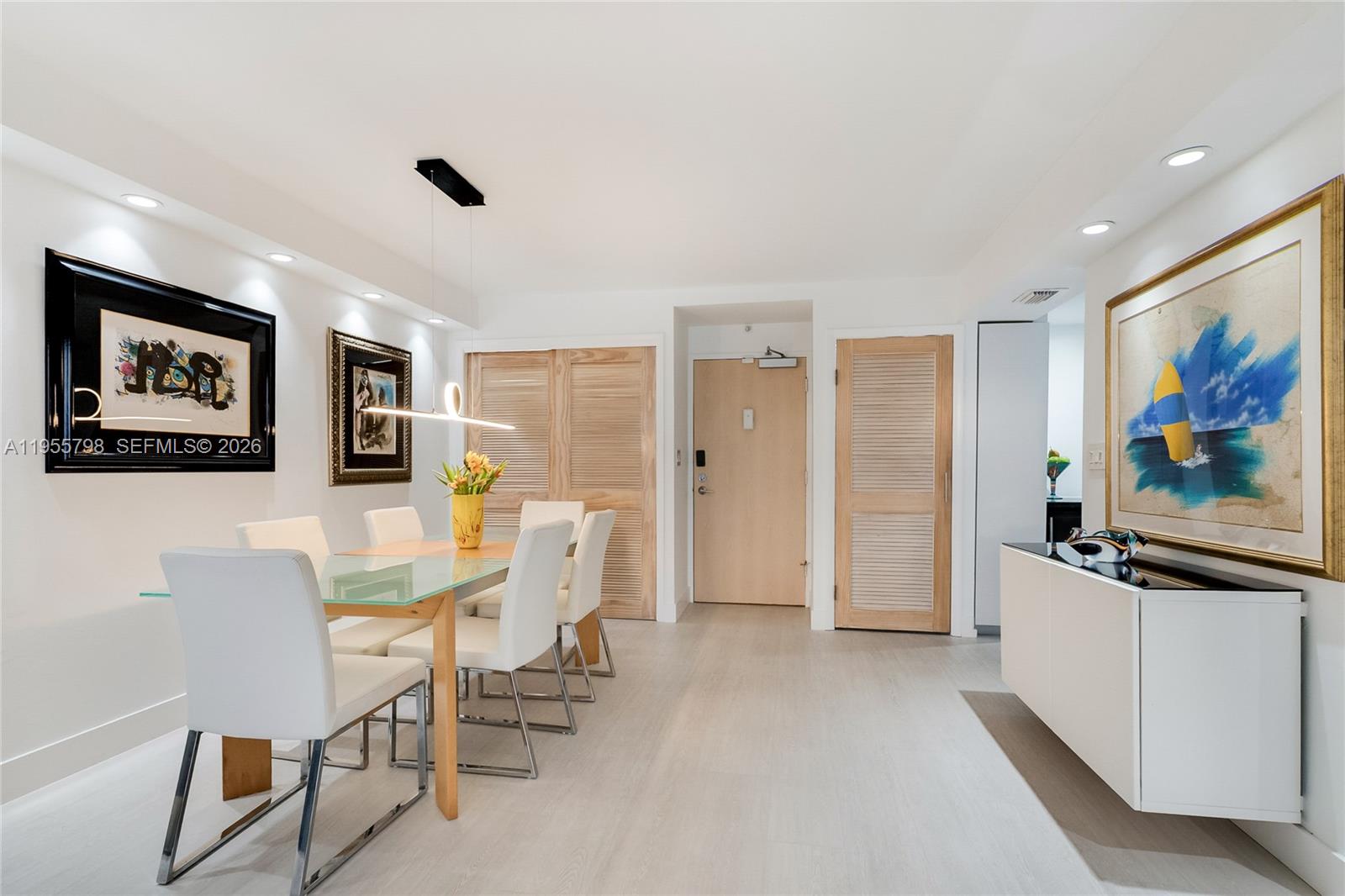 image Brickell Harbour5