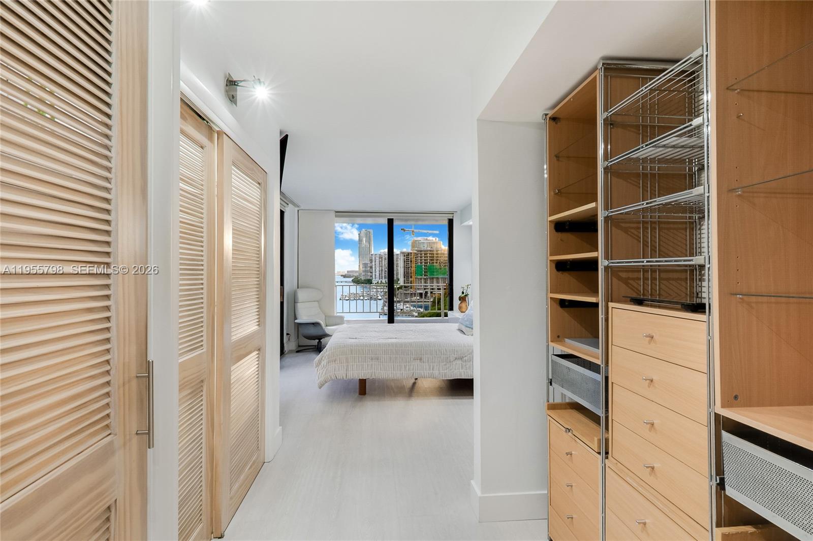 image Brickell Harbour8