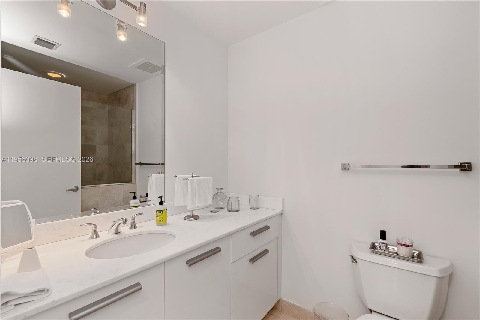 image 1060 Brickell - 10609