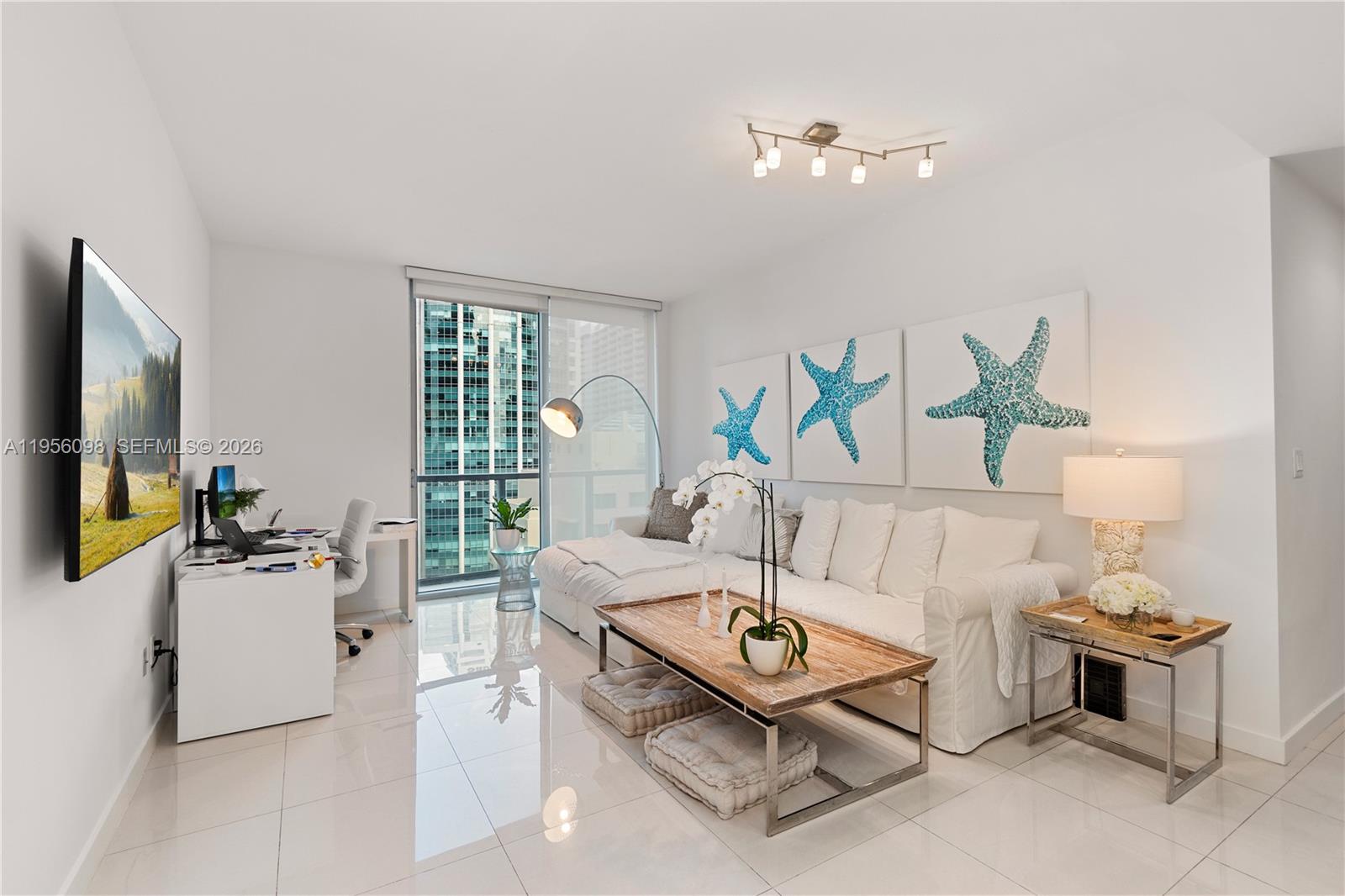 image 1060 Brickell - 10605