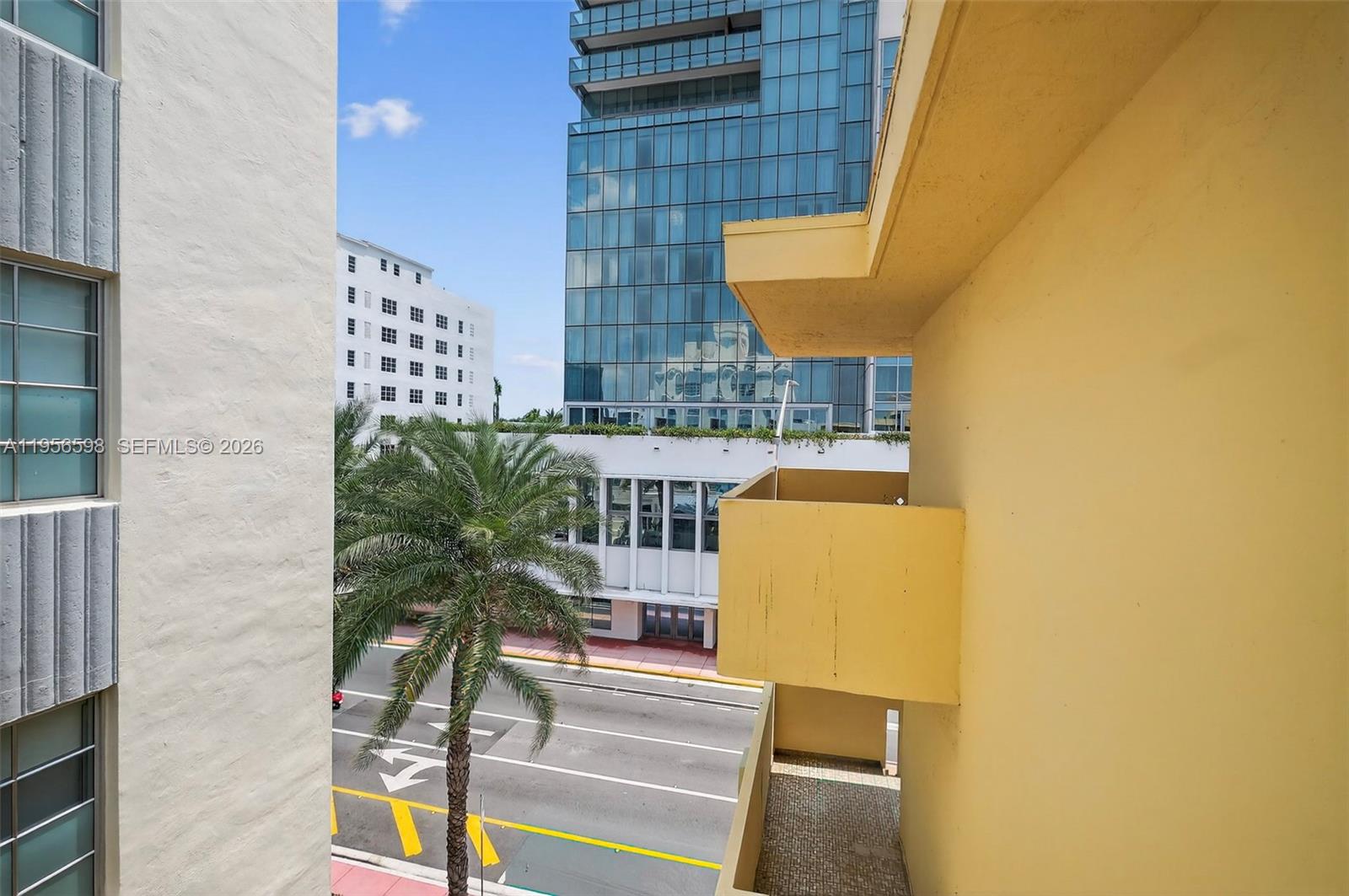 2924 Collins Ave #501 Miami Beach, FL 33140