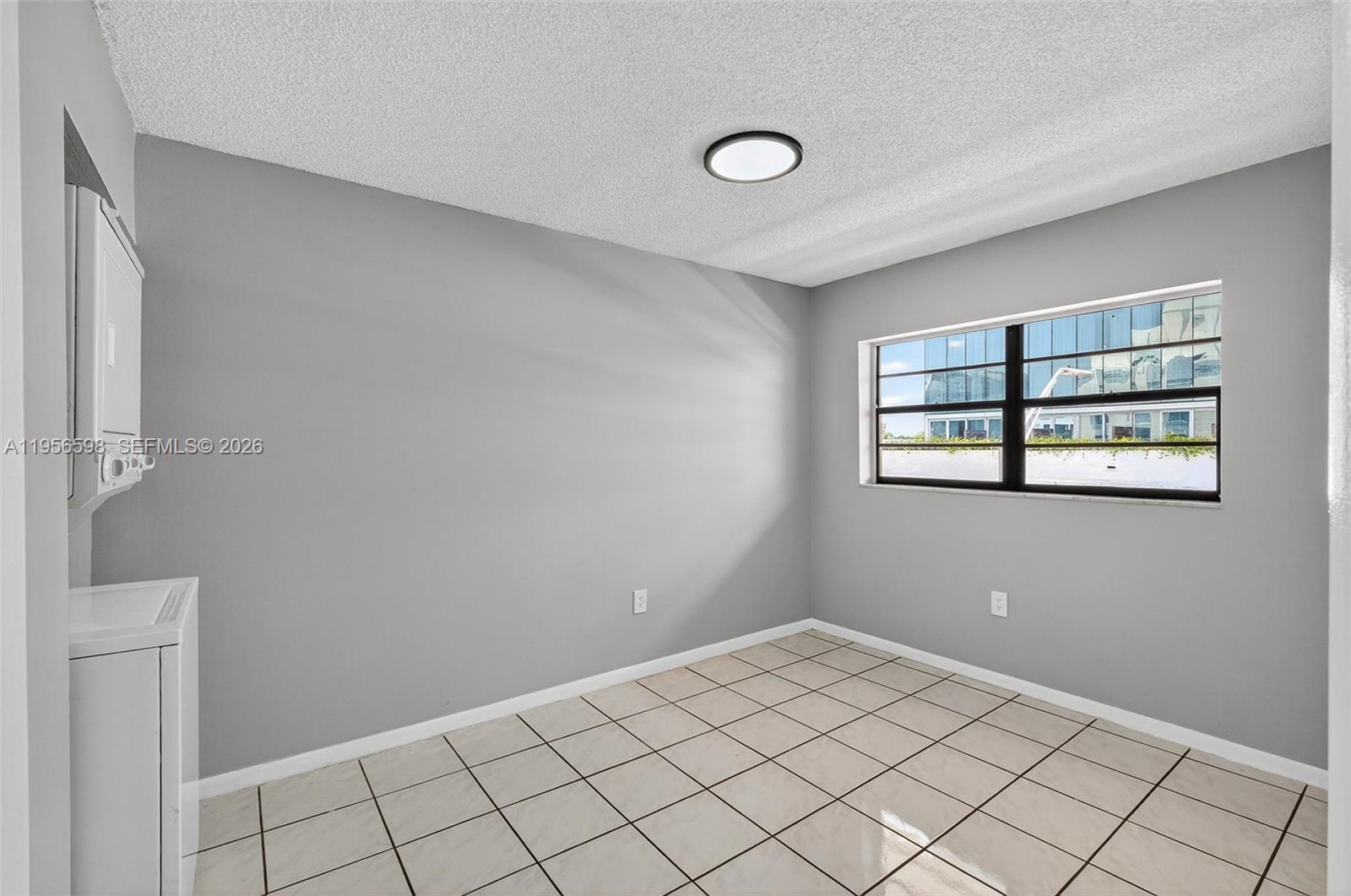 2924 Collins Ave #501 Miami Beach, FL 33140