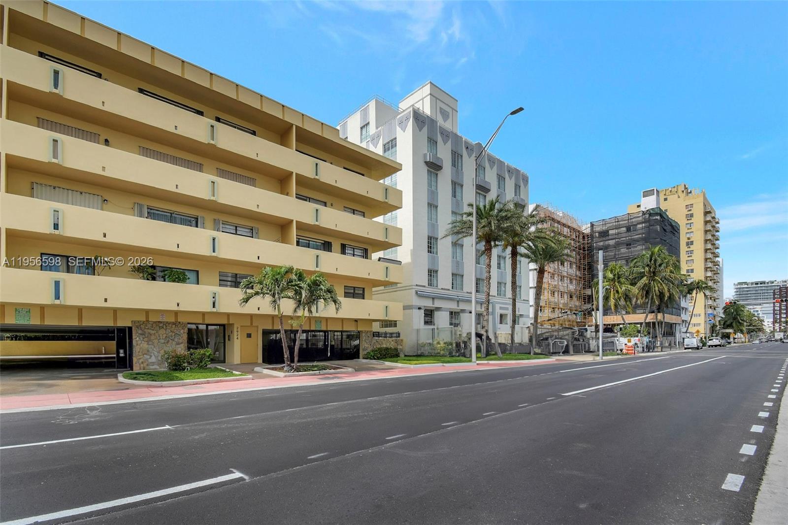2924 Collins Ave #501 Miami Beach, FL 33140