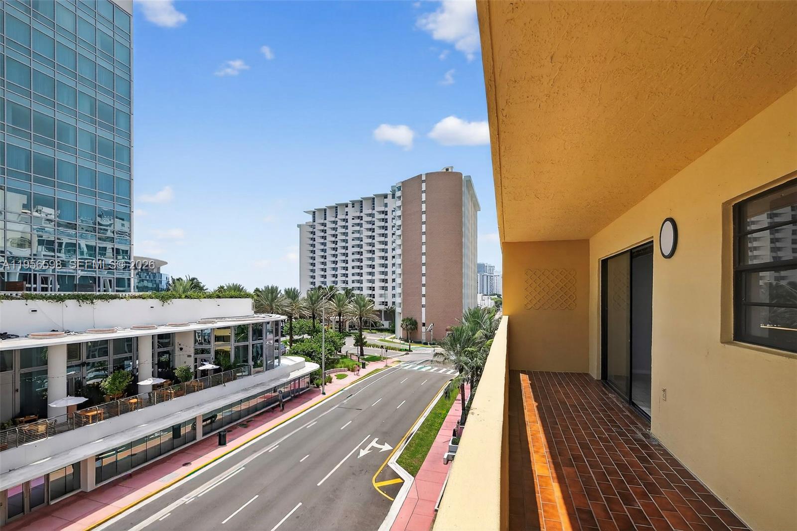 2924 Collins Ave #501 Miami Beach, FL 33140