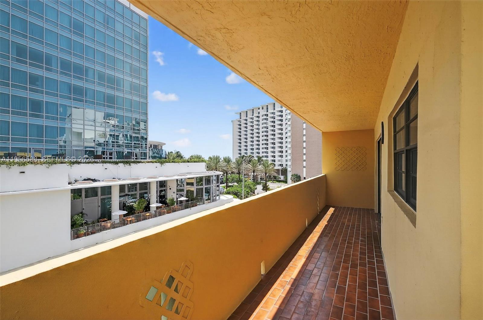 2924 Collins Ave #501 Miami Beach, FL 33140