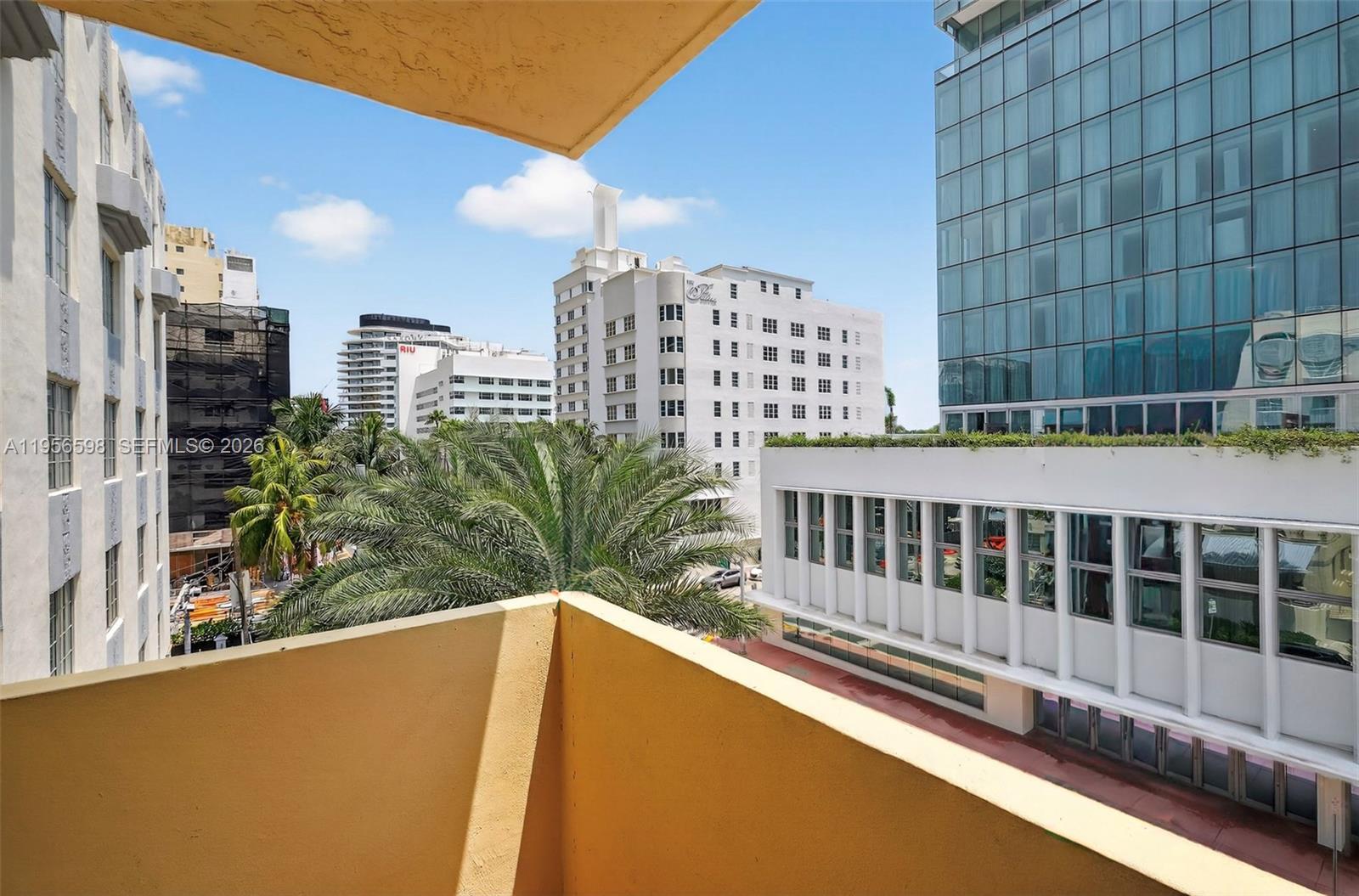 2924 Collins Ave #501 Miami Beach, FL 33140