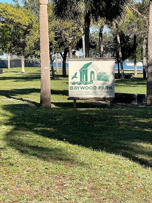 811 NE 70th St Miami, FL 33138