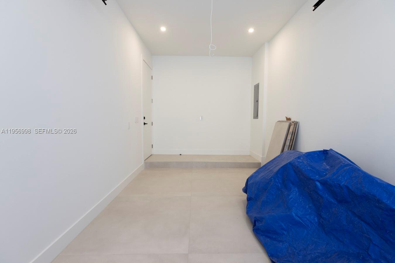 3200 Thomas Ave Miami, FL 33133