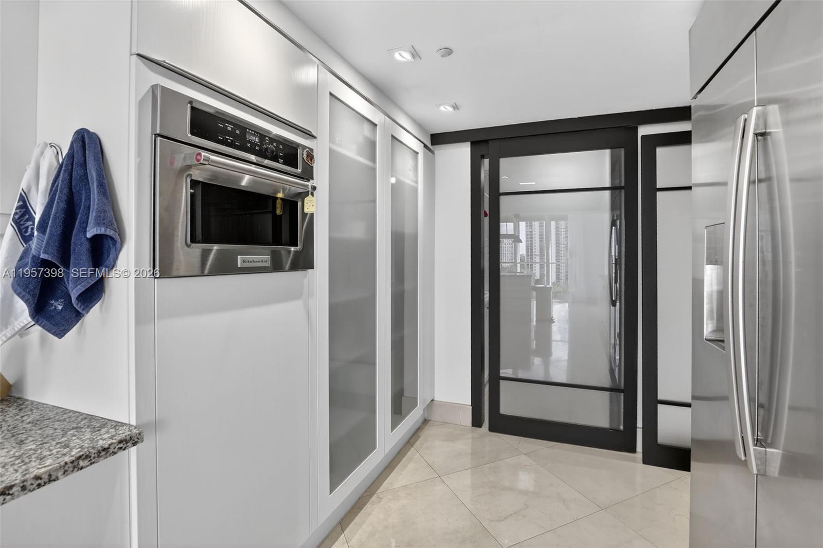 7000 Island Blvd #1109 Aventura, FL 33160