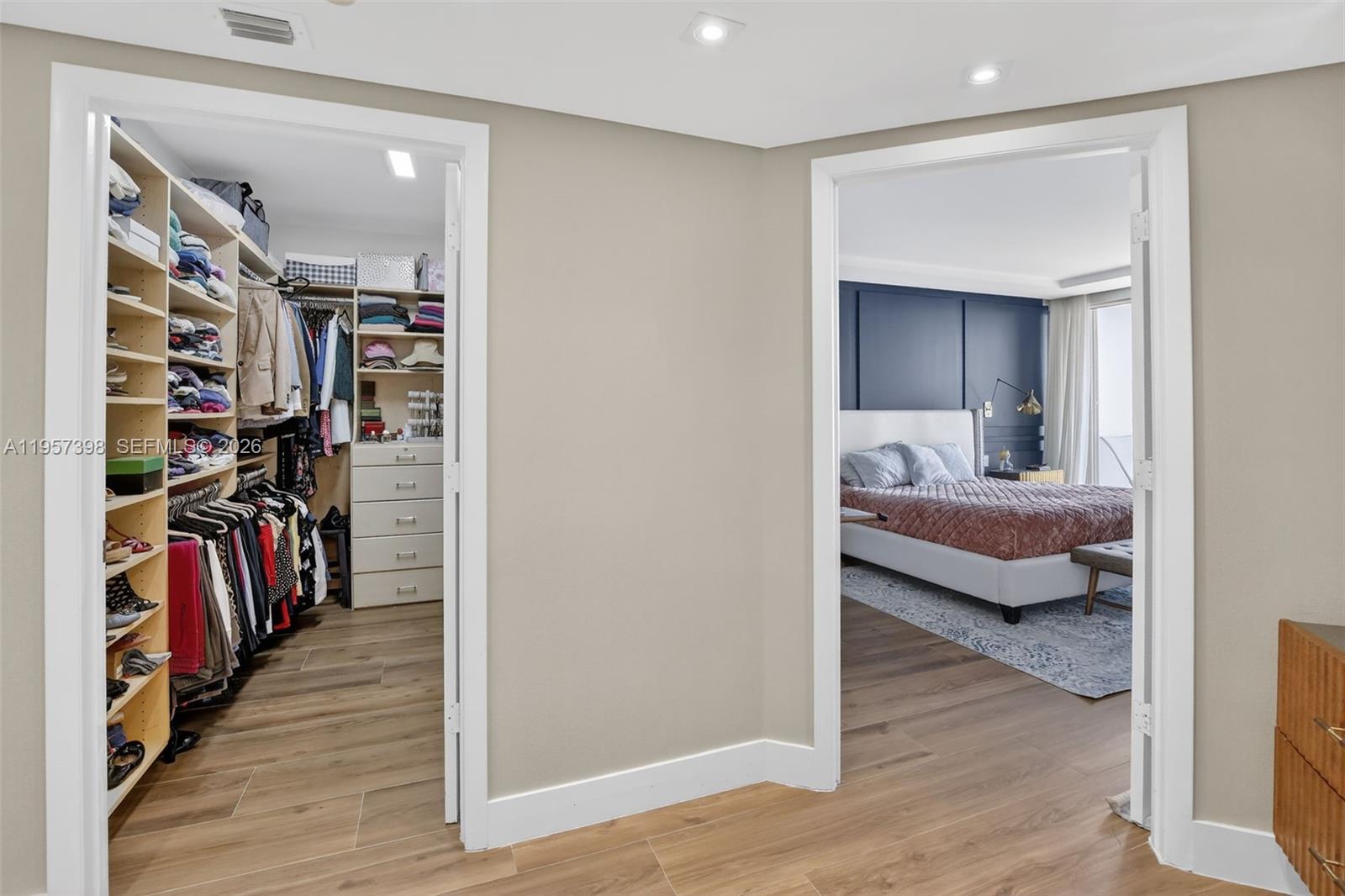 7000 Island Blvd #1109 Aventura, FL 33160