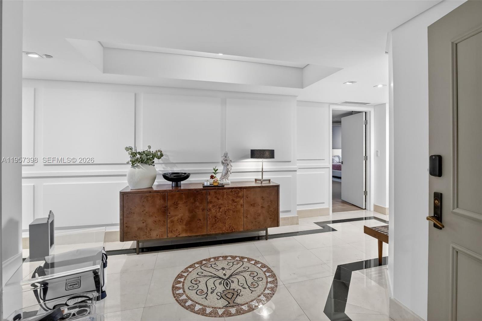 7000 Island Blvd #1109 Aventura, FL 33160