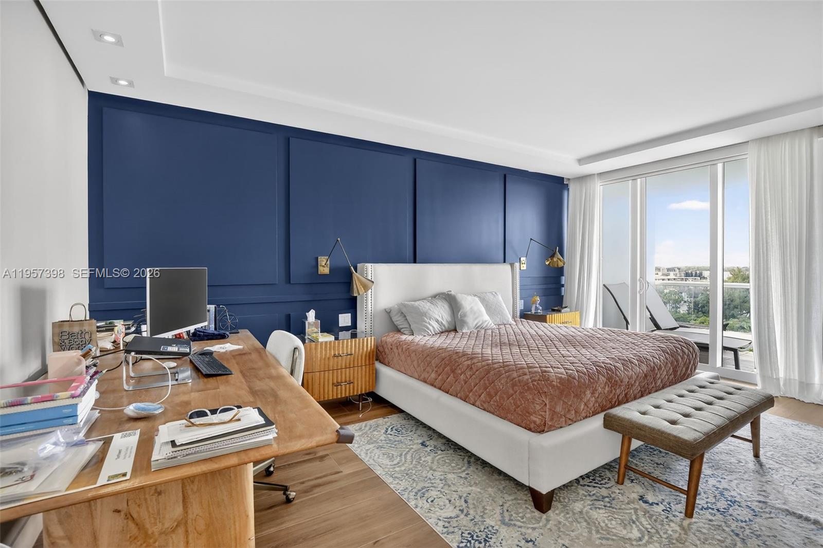 7000 Island Blvd #1109 Aventura, FL 33160