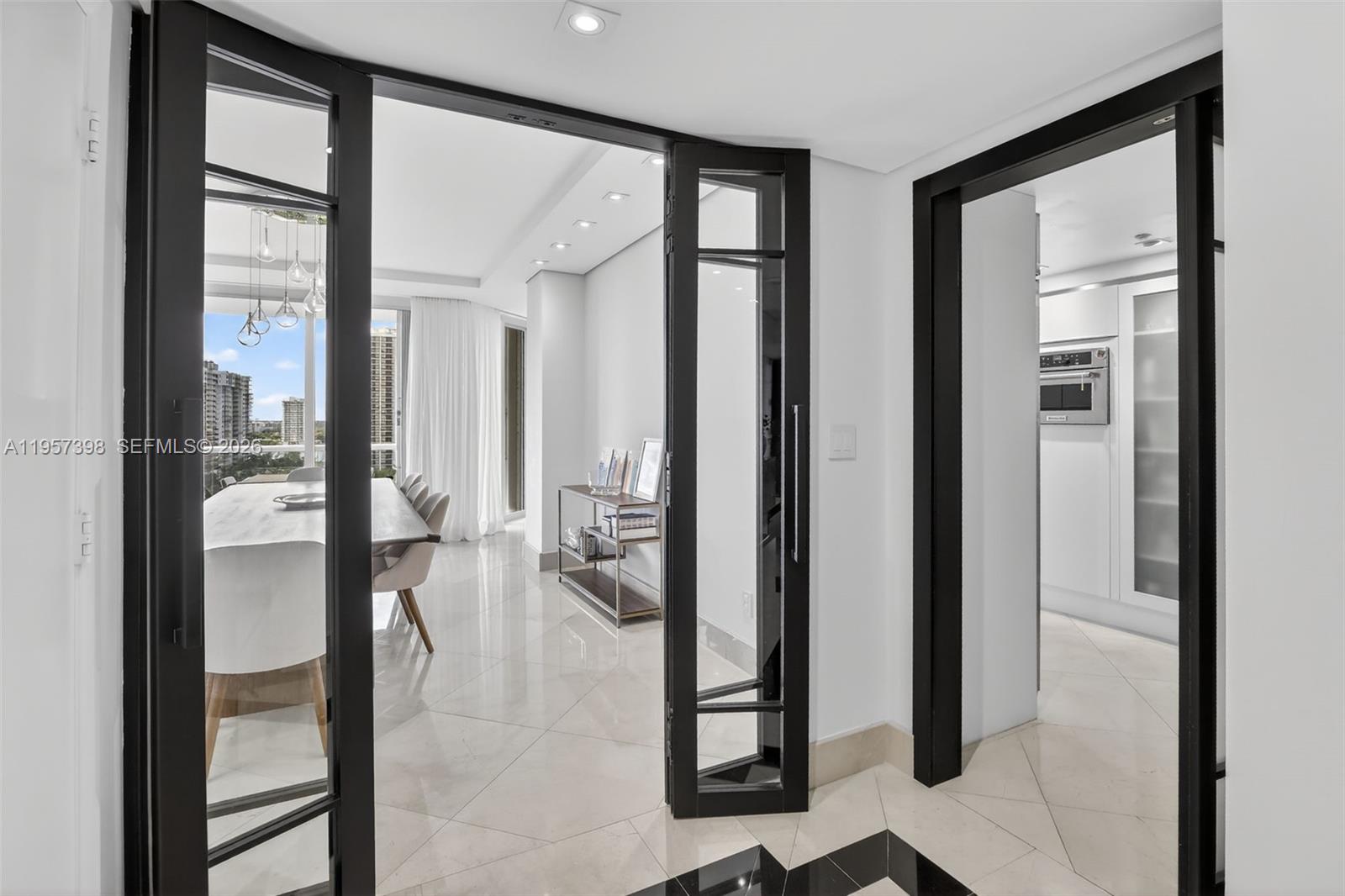 7000 Island Blvd #1109 Aventura, FL 33160