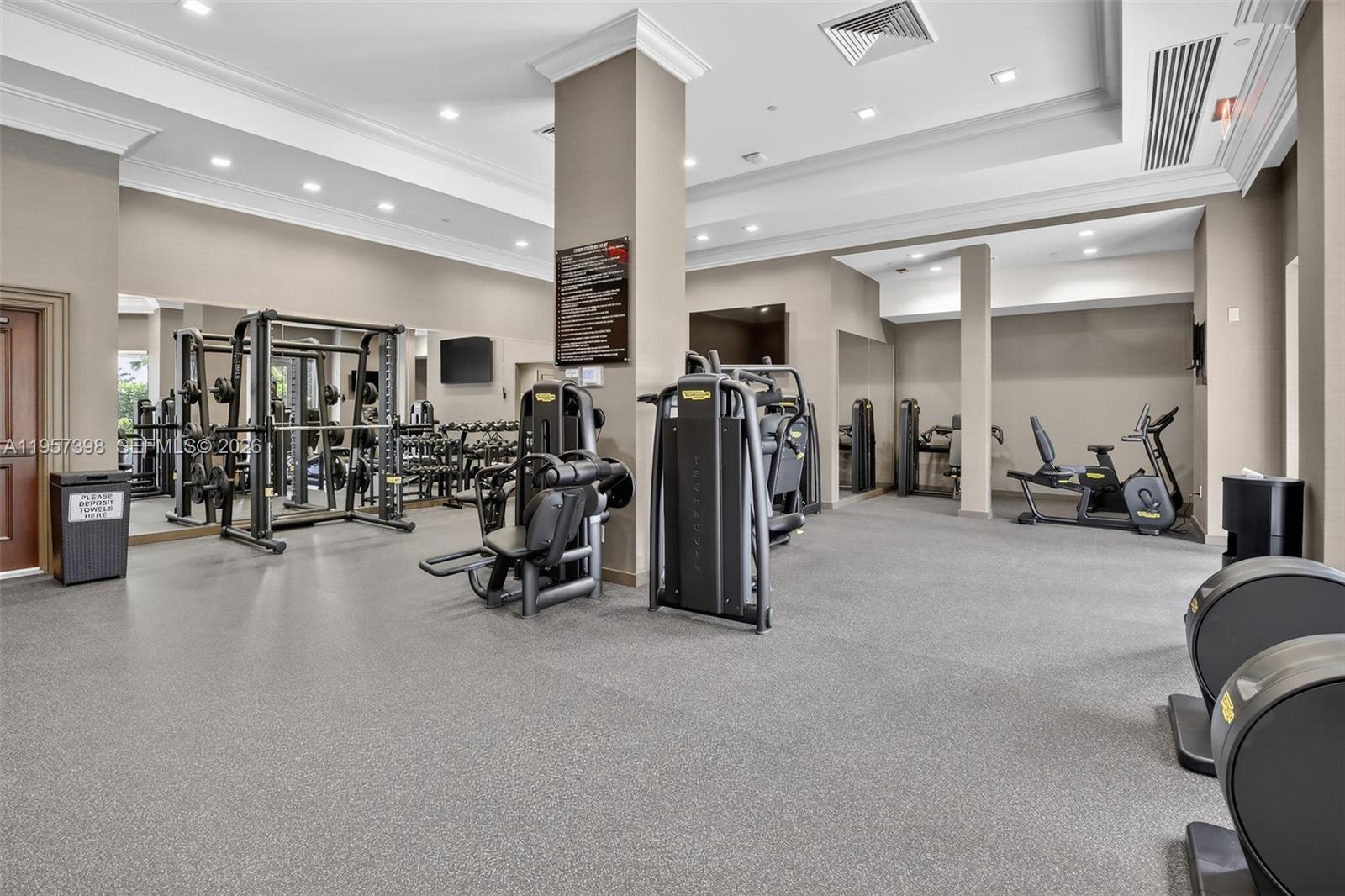 7000 Island Blvd #1109 Aventura, FL 33160