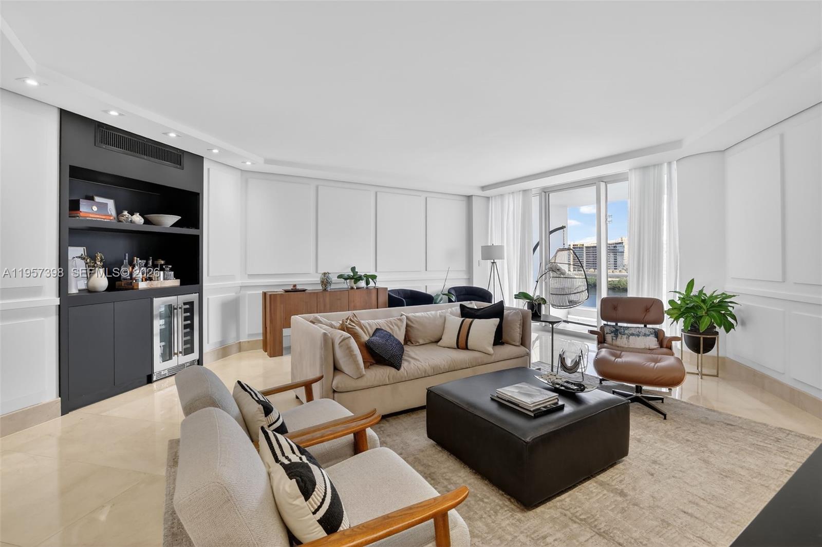 7000 Island Blvd #1109 Aventura, FL 33160