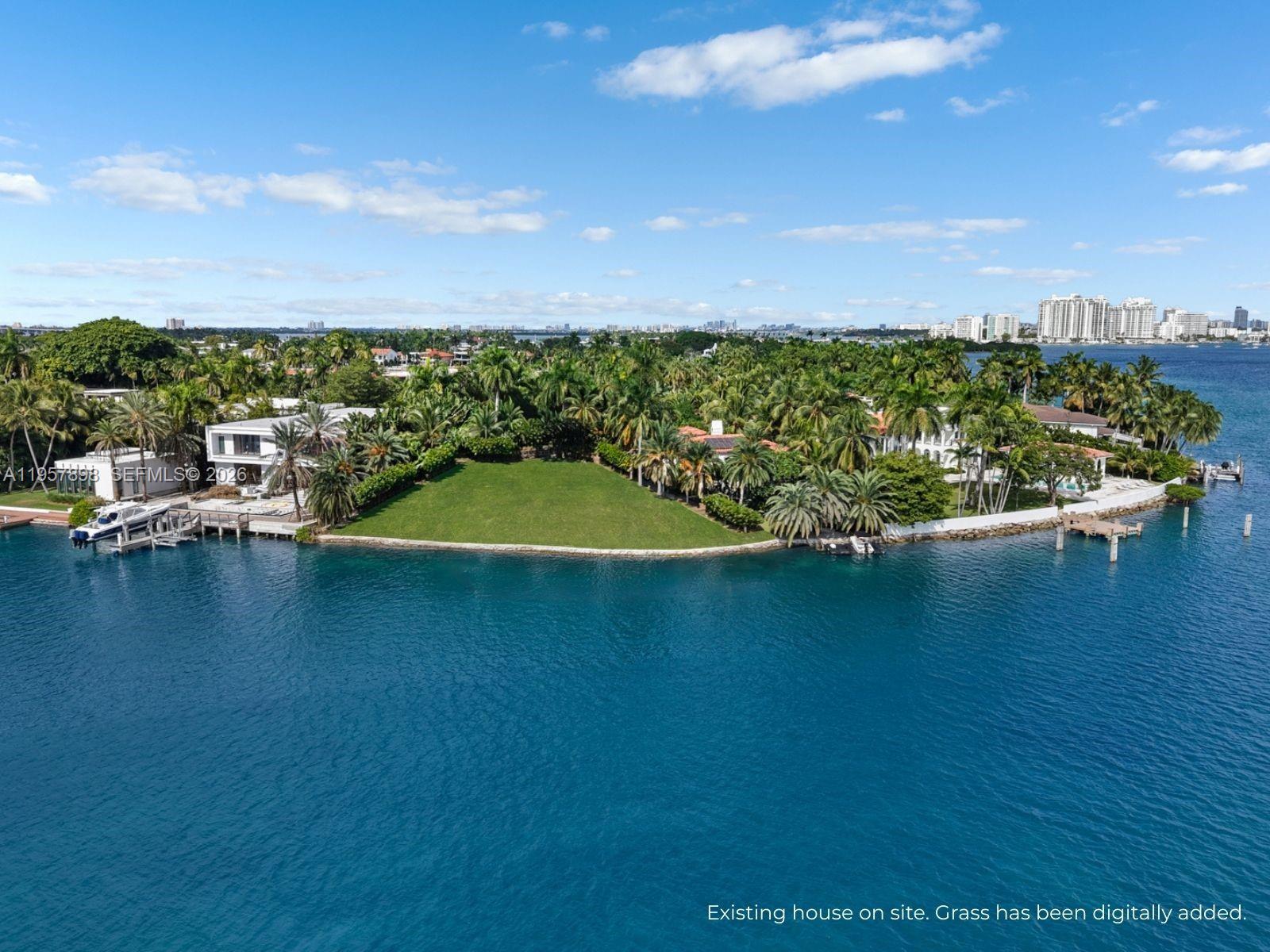 16 Palm Ave Miami Beach, FL 33139