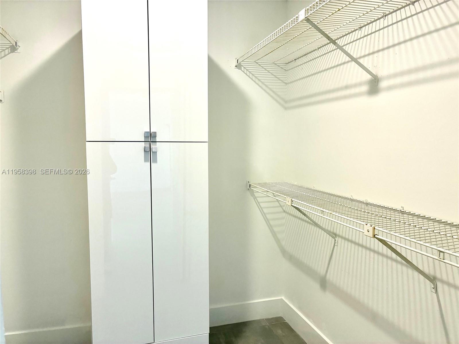 7050 NW 44th St #708 Lauderhill, FL 33319