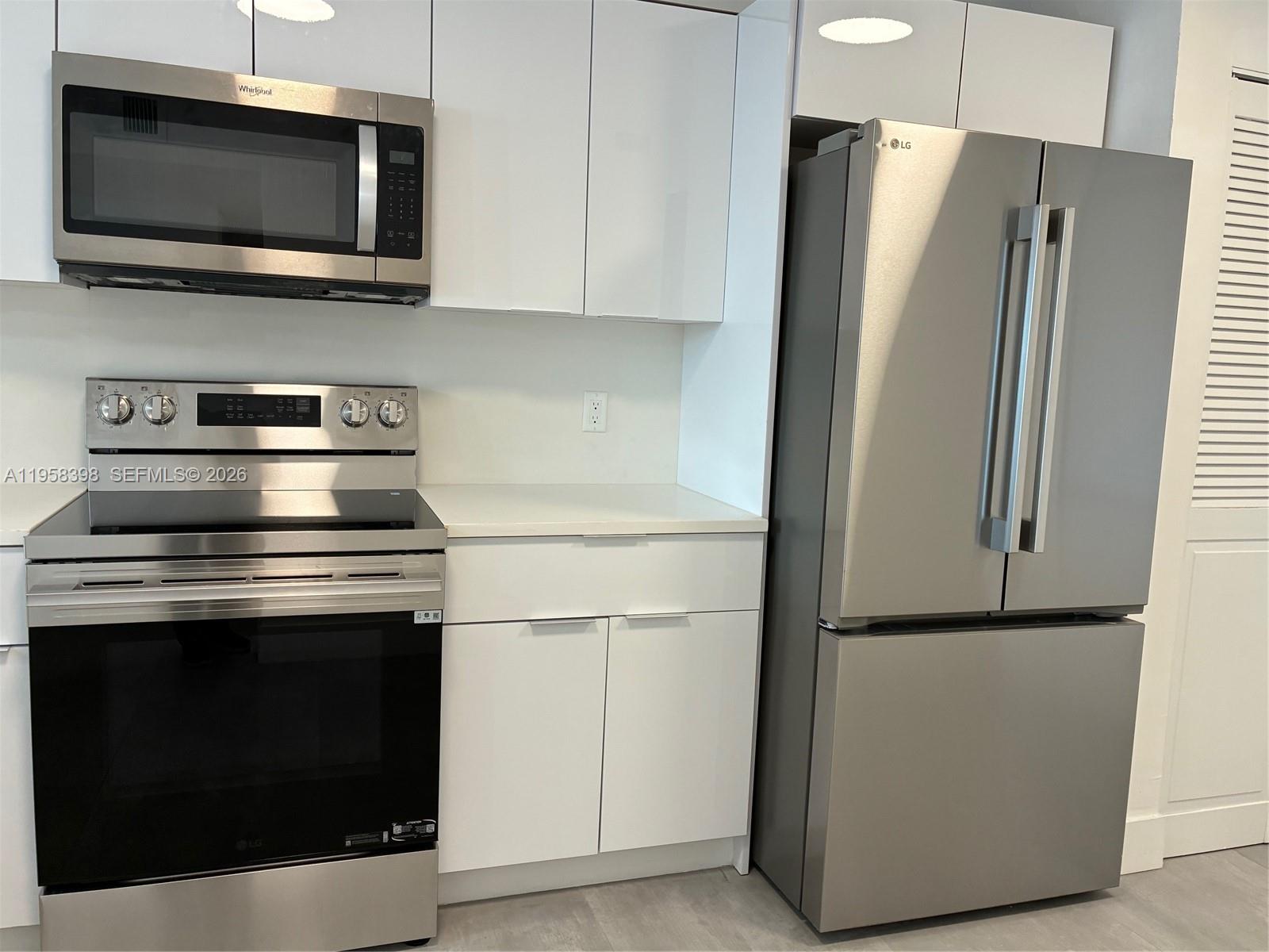 7050 NW 44th St #708 Lauderhill, FL 33319