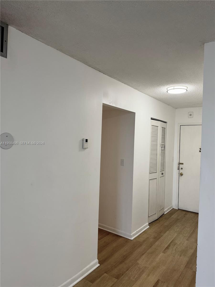 1830 Dixieanna St #404 Hollywood, FL 33020