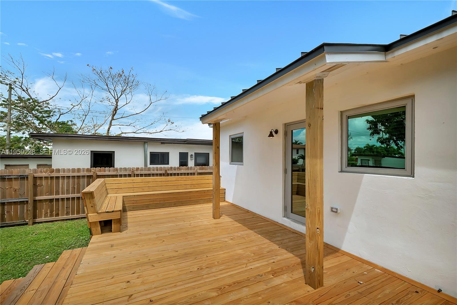 3050 SW 23rd Ter Miami, FL 33145