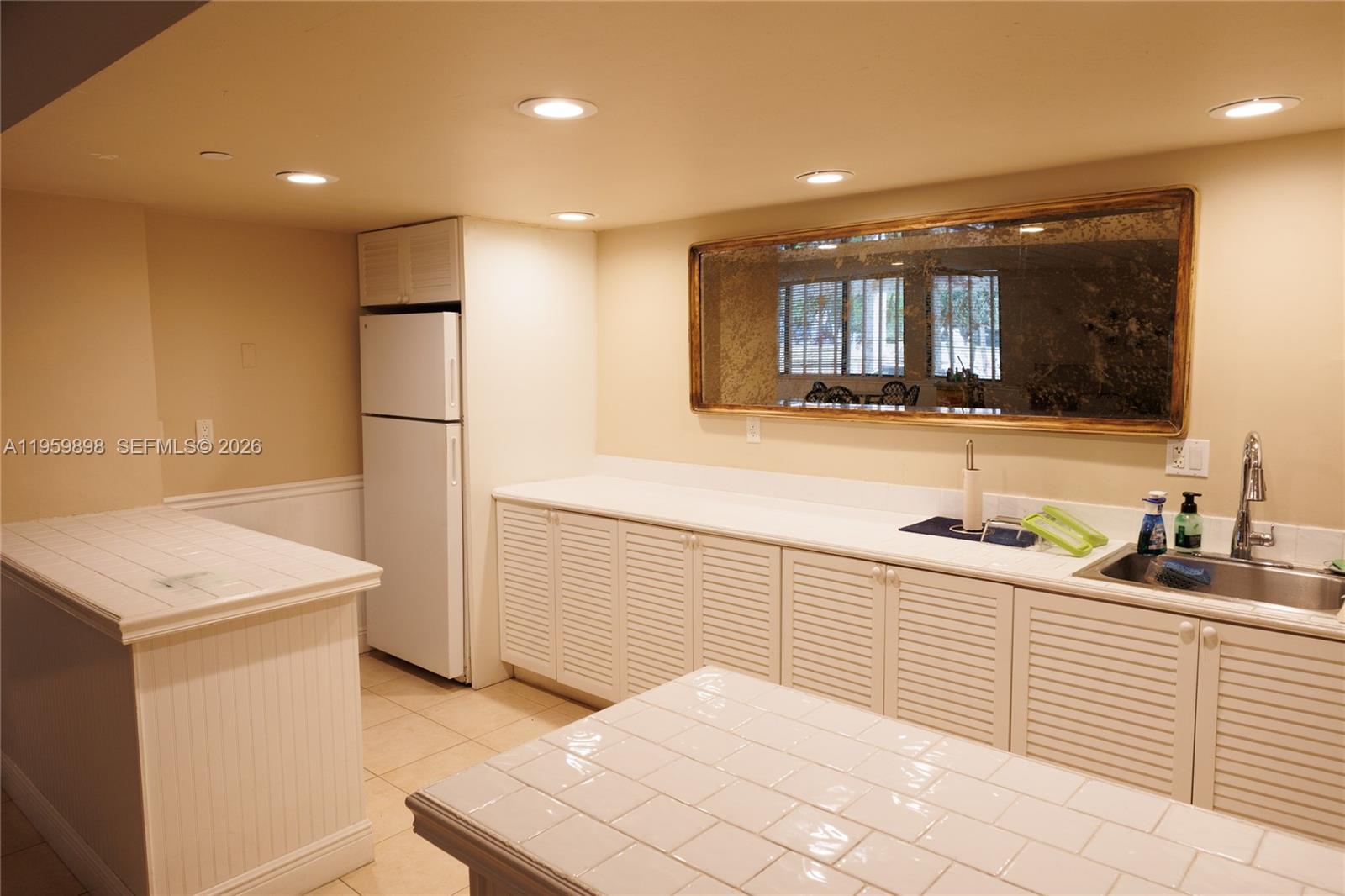 550 Ocean Dr #8B Key Biscayne, FL 33149