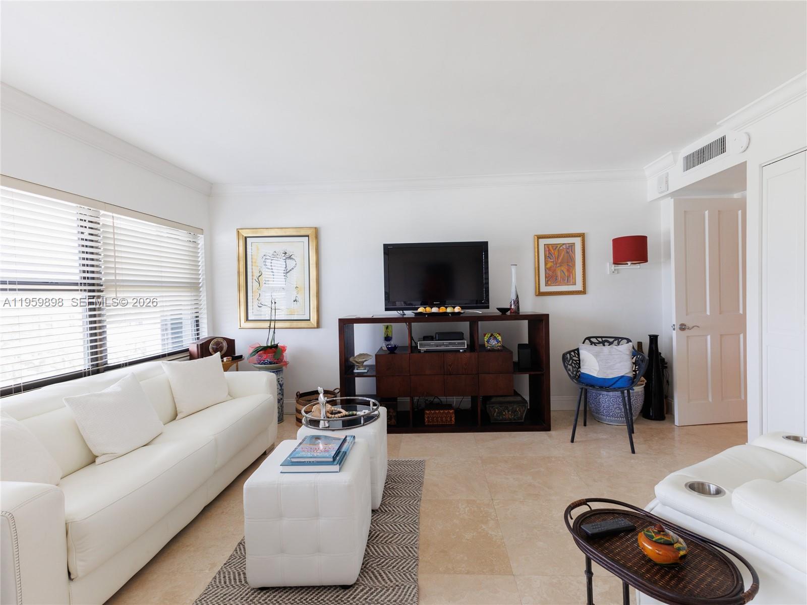 550 Ocean Dr #8B Key Biscayne, FL 33149