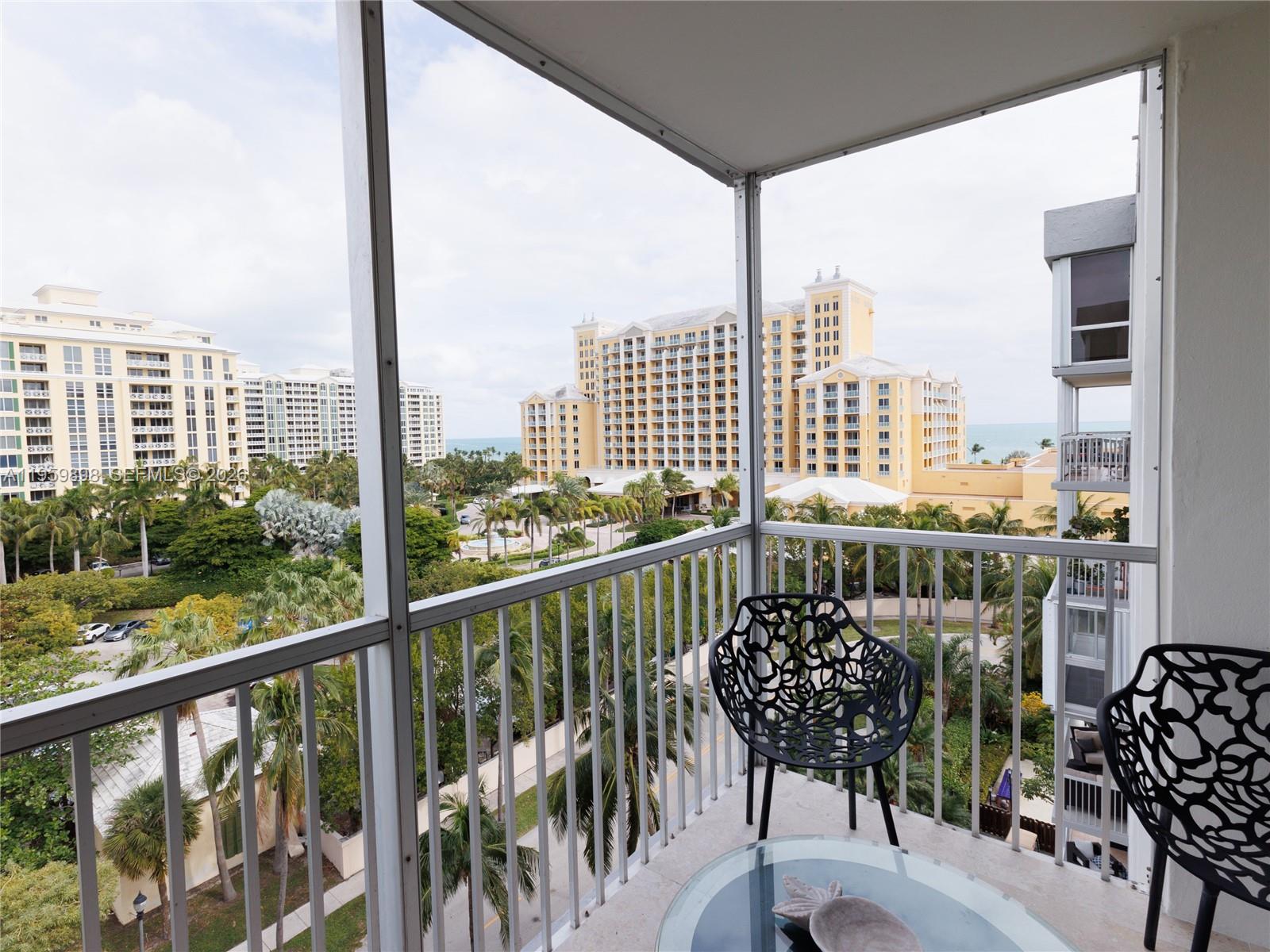 550 Ocean Dr #8B Key Biscayne, FL 33149