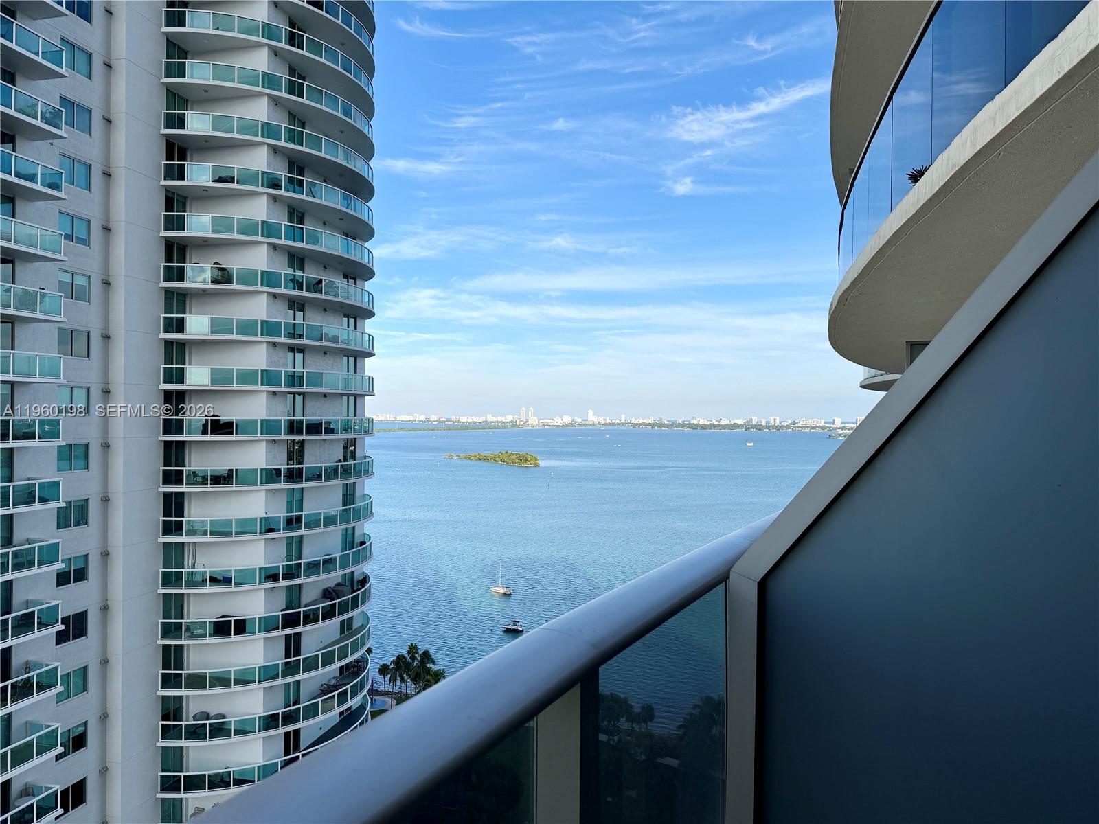 image Aria on the Bay12