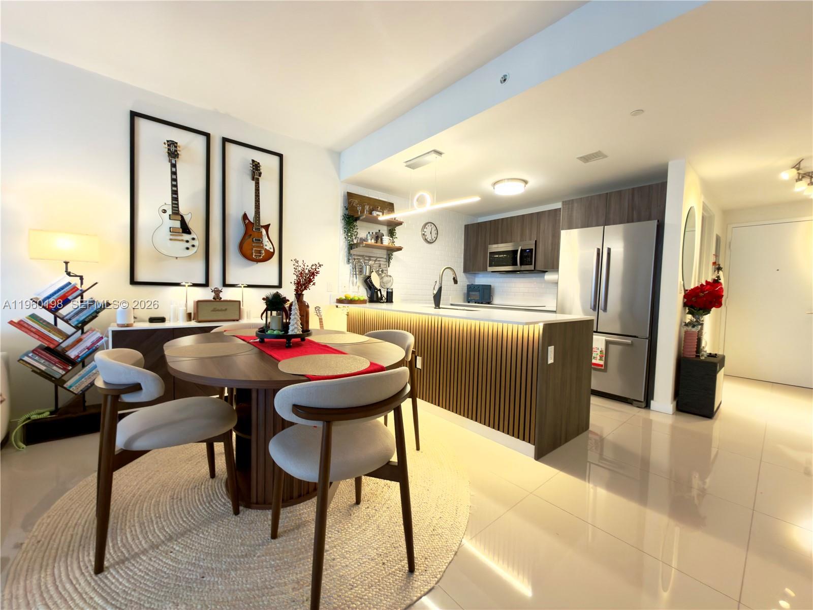 image Aria on the Bay26