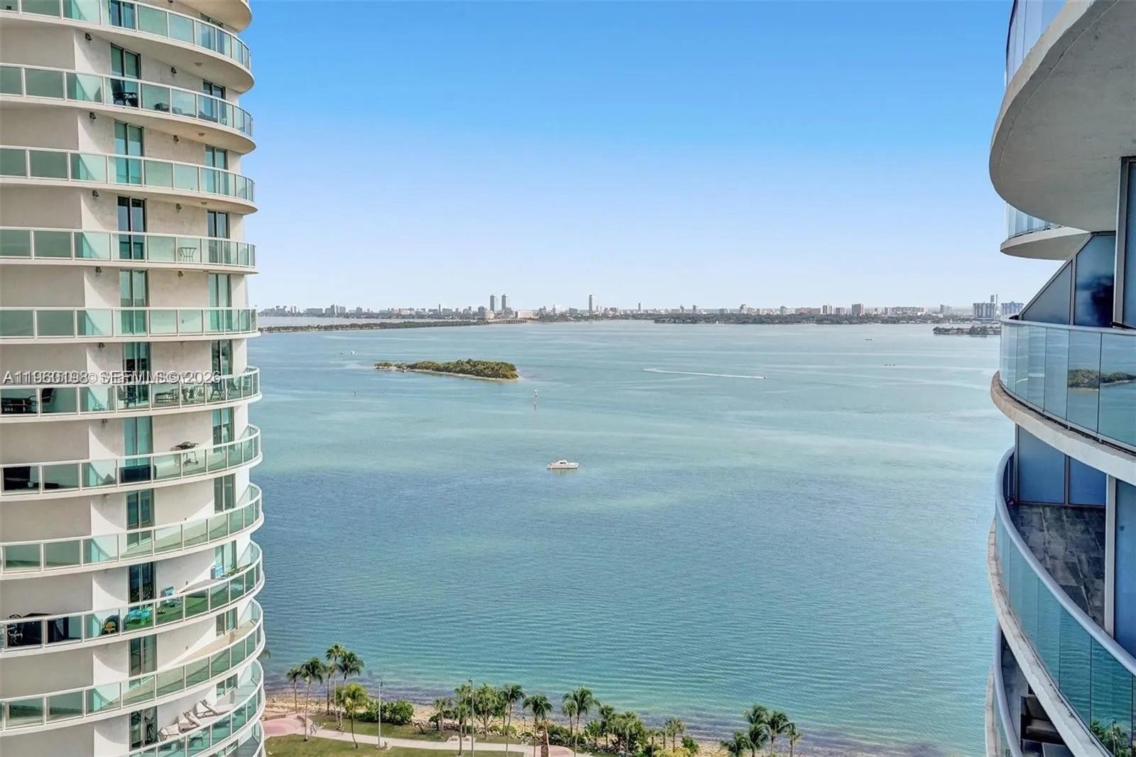 image Aria on the Bay4